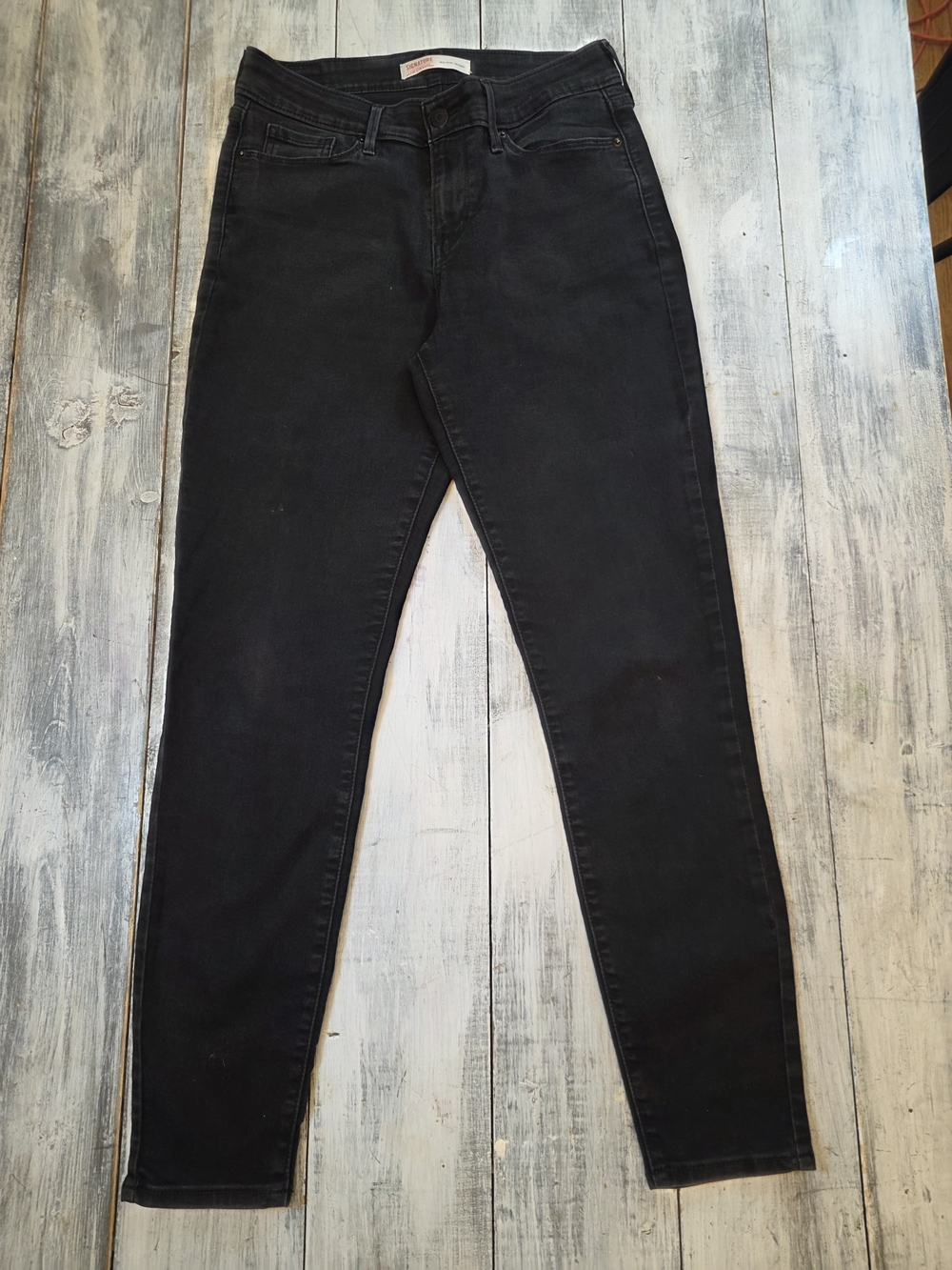 Signature by Levi Strauss Women's Black Mid Rise Skinny Jeans sz 28x30